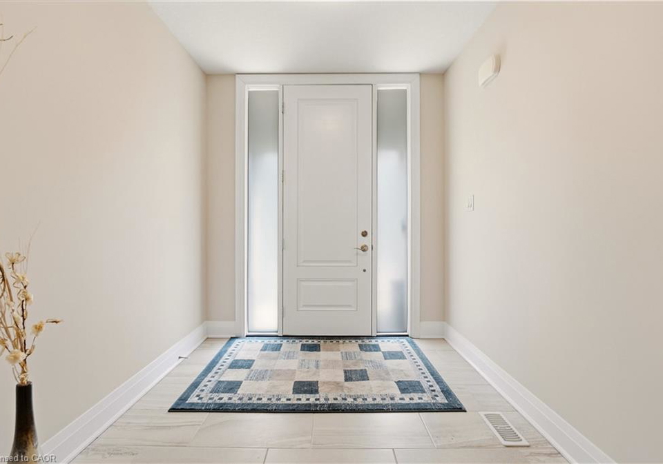 271-grey-silo-road-waterloo-ontario-40834034