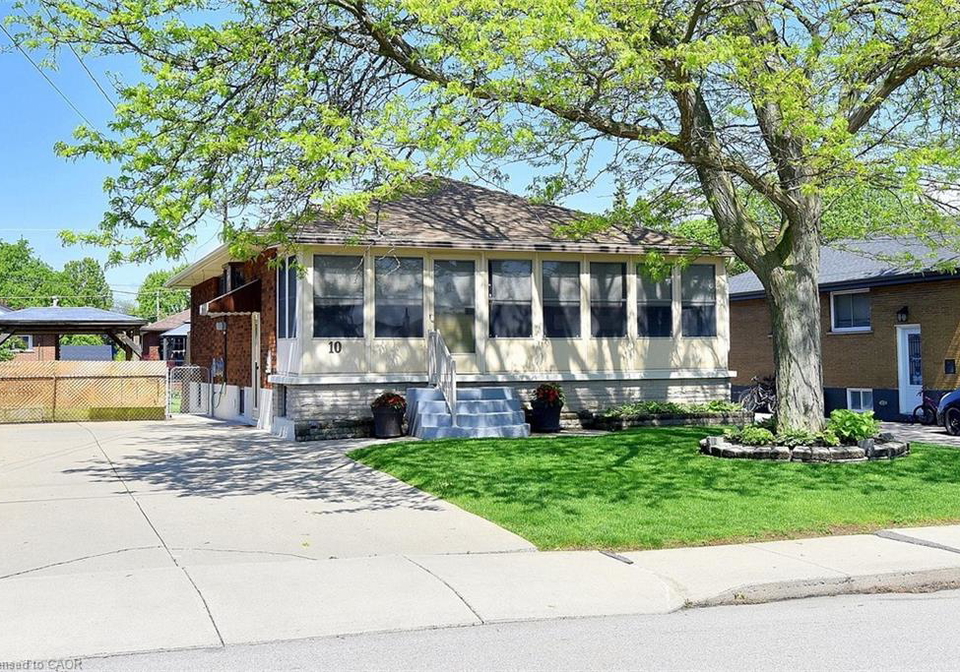 10-alderney-avenue-hamilton-ontario-40834056