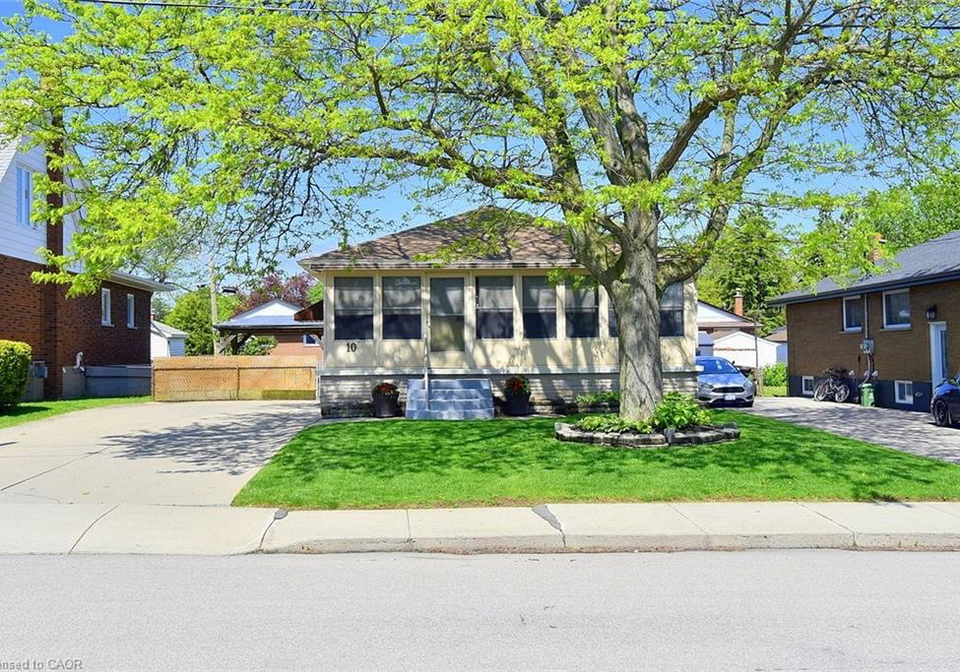 10-alderney-avenue-hamilton-ontario-40834056