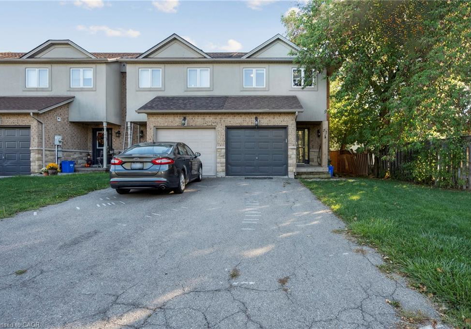 27-pettit-street-stoney-creek-ontario-40834058