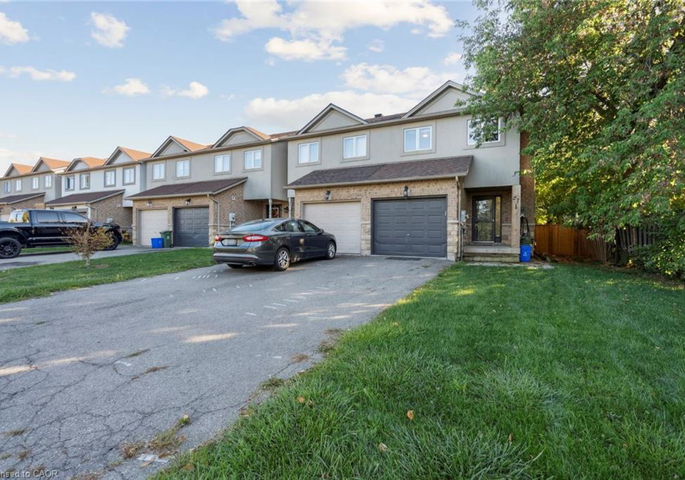 27-pettit-street-stoney-creek-ontario-40834058