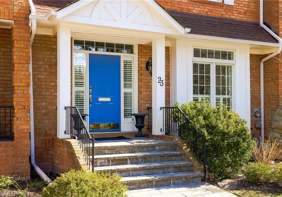 23-chisholm-street-oakville-ontario-40834065