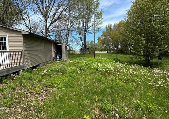 28-derner-line-lowbanks-ontario-40834083