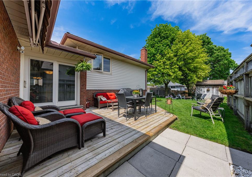 35-countryside-crescent-kitchener-ontario-40834105