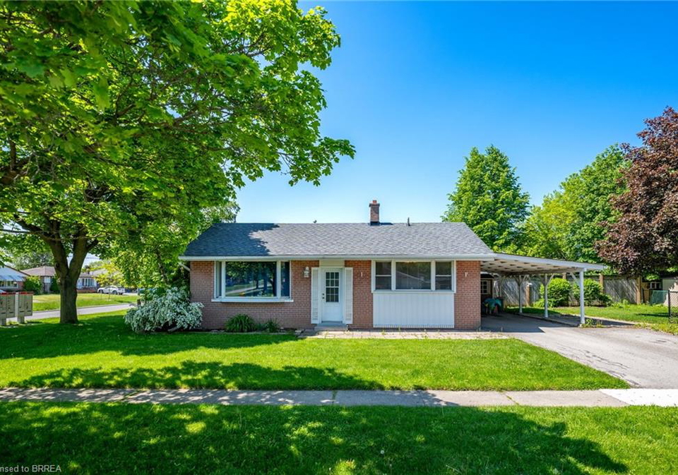 6-gray-gate-georgetown-ontario-40834120