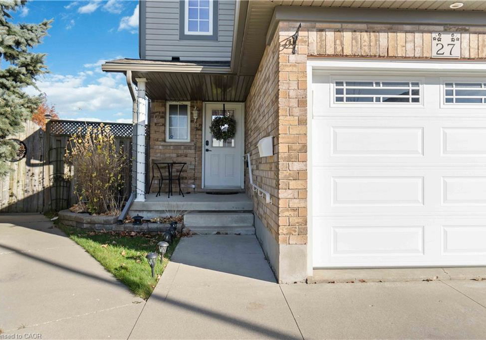 27-red-clover-crescent-kitchener-ontario-40834132