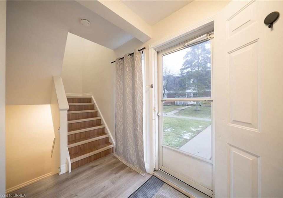 273-elgin-street-brantford-ontario-40834147