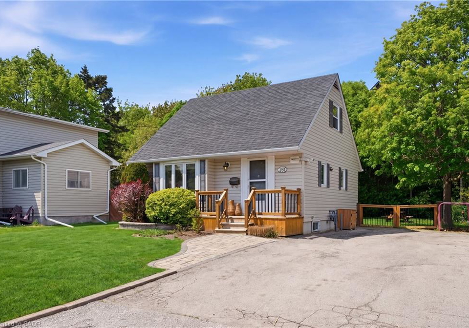 261-andrew-street-newmarket-ontario-40834149