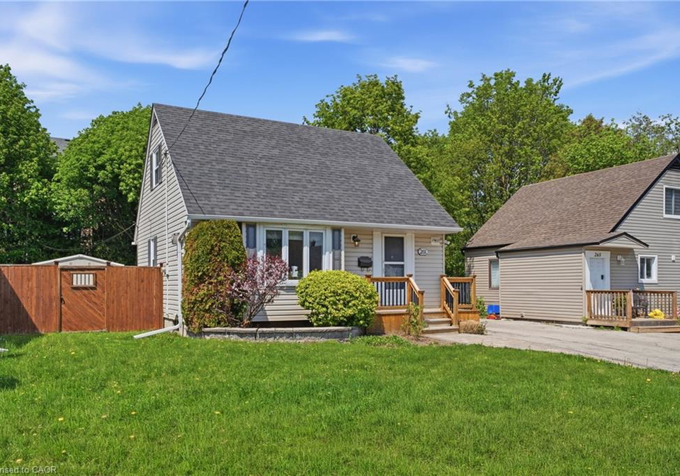 261-andrew-street-newmarket-ontario-40834149