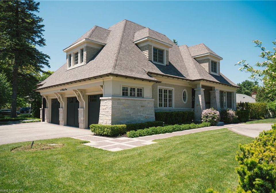 147-beverly-court-ancaster-ontario-40834167