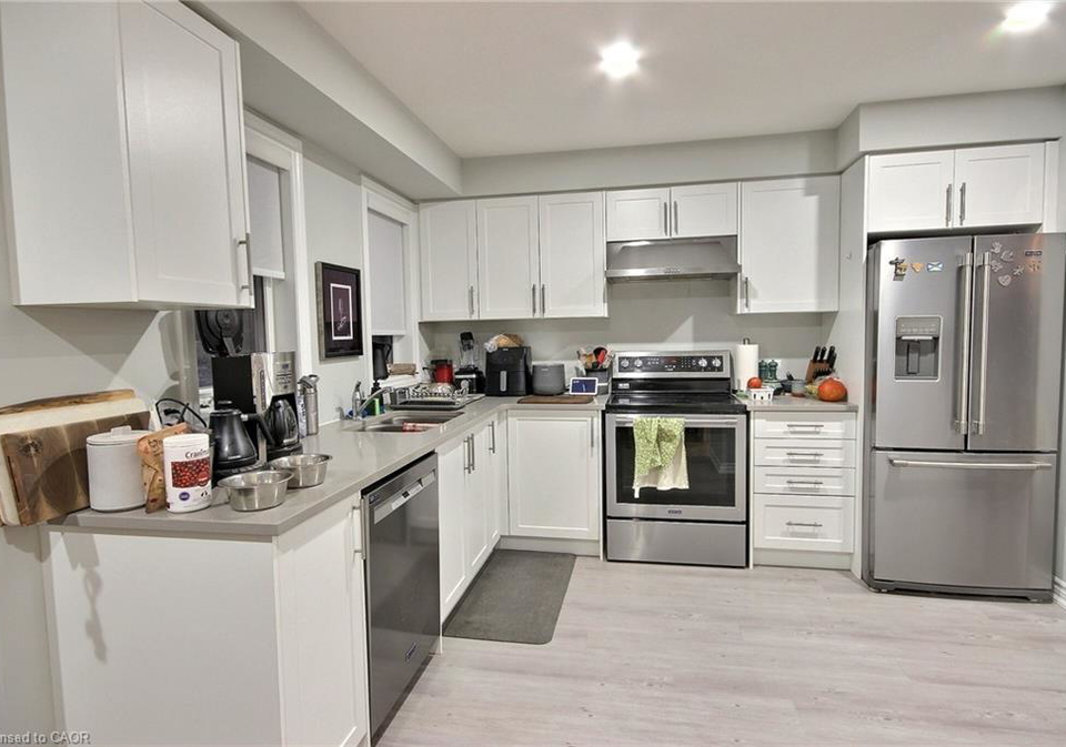 287-chapel-hill-drive-kitchener-ontario-40834182