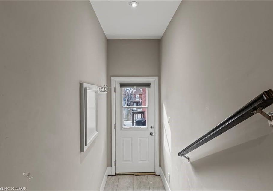 181-west-avenue-n-hamilton-ontario-40834201