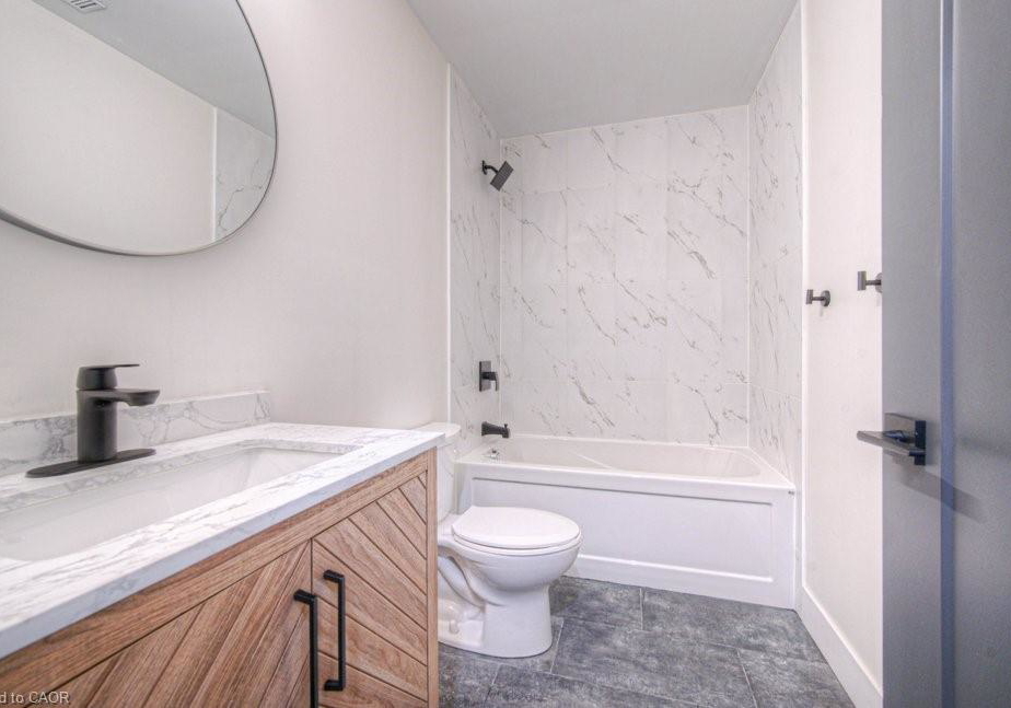 1-bond-street-cambridge-ontario-40834203
