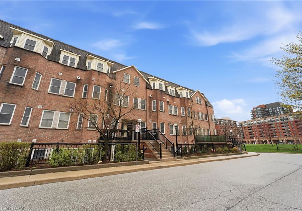 760-lawrence-avenue-w-toronto-ontario-40834214