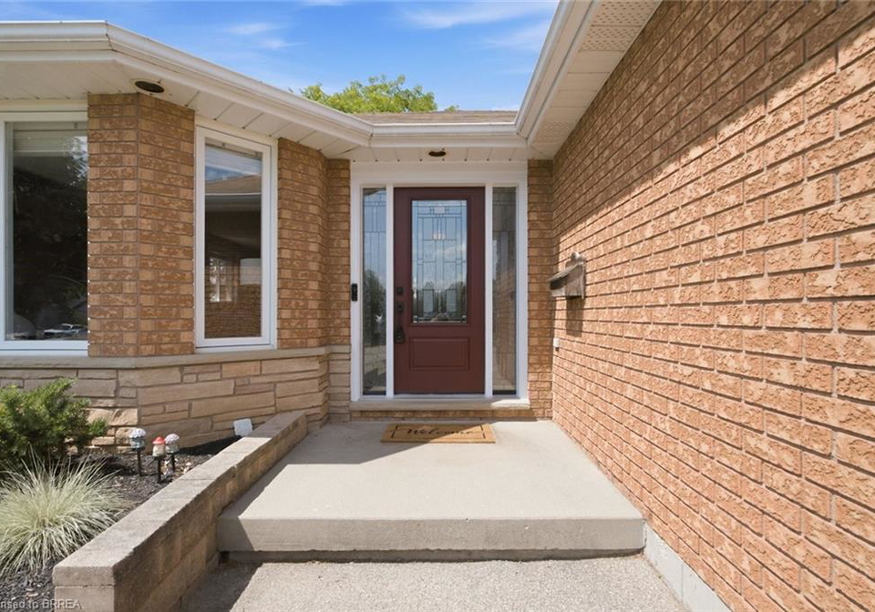 52-allensgate-drive-brantford-ontario-40834225