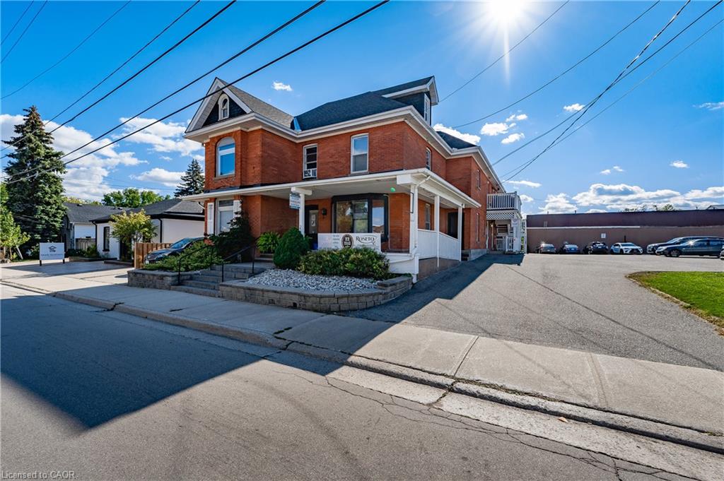 22-mill-street-s-waterdown-ontario-40834238