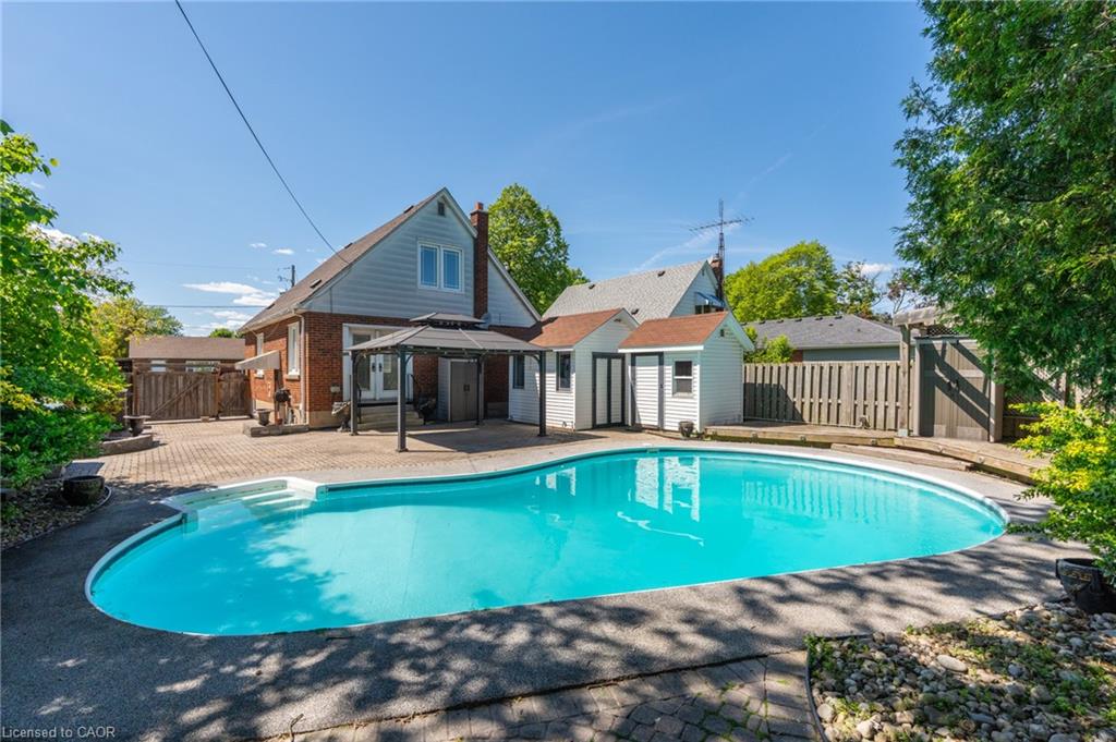 27-delevan-crescent-hamilton-ontario-40834259