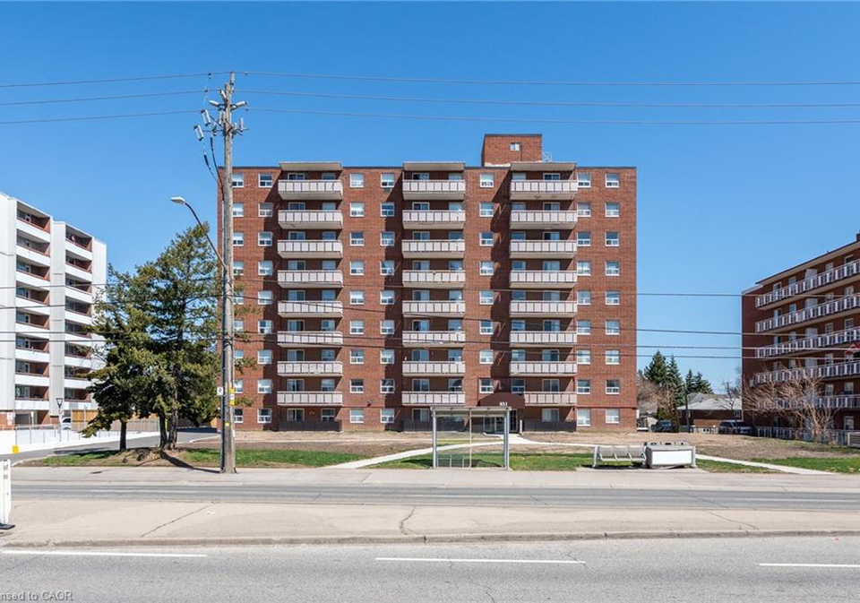 851-queenston-road-hamilton-ontario-40834270