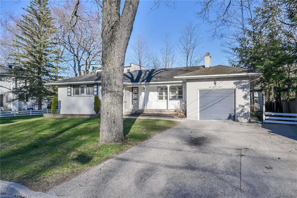 112-academy-street-ancaster-ontario-40834285