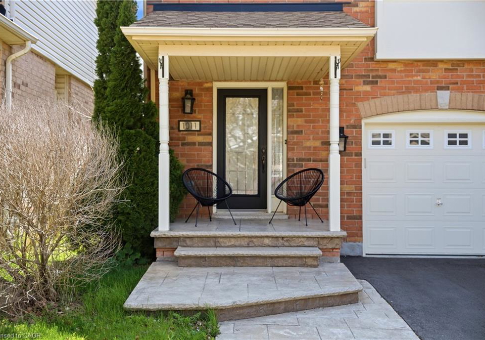 1011-donnelly-street-milton-ontario-40834288