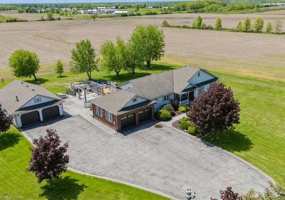 5410-philp-road-beamsville-ontario-40834303