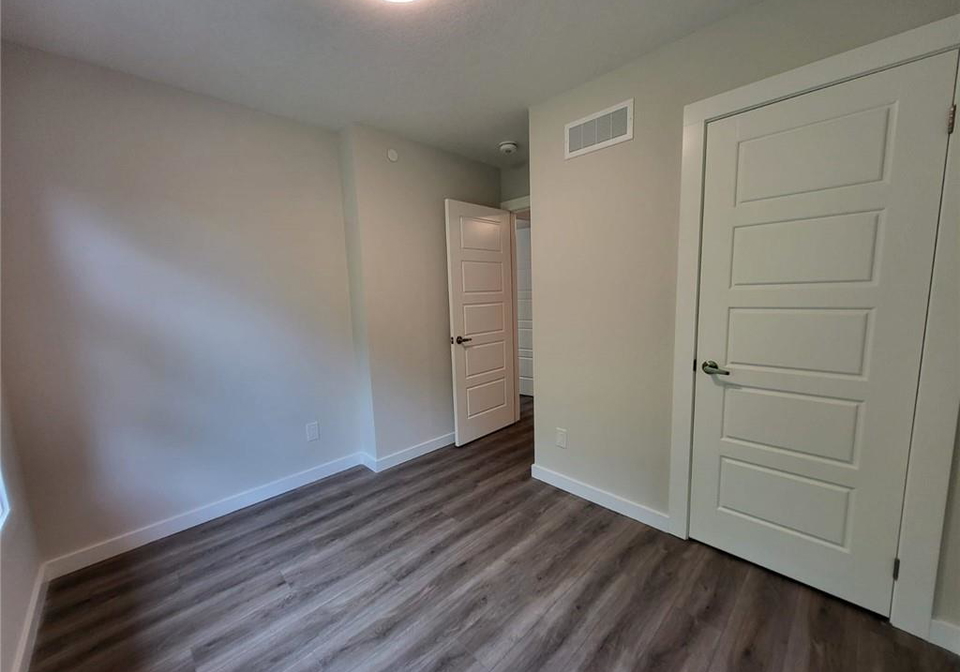 118-gravel-ridge-trail-kitchener-ontario-40834339