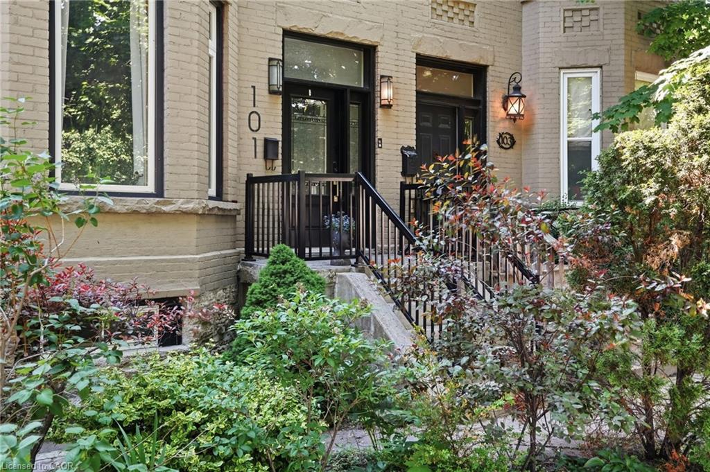 101-victoria-avenue-s-hamilton-ontario-40834380