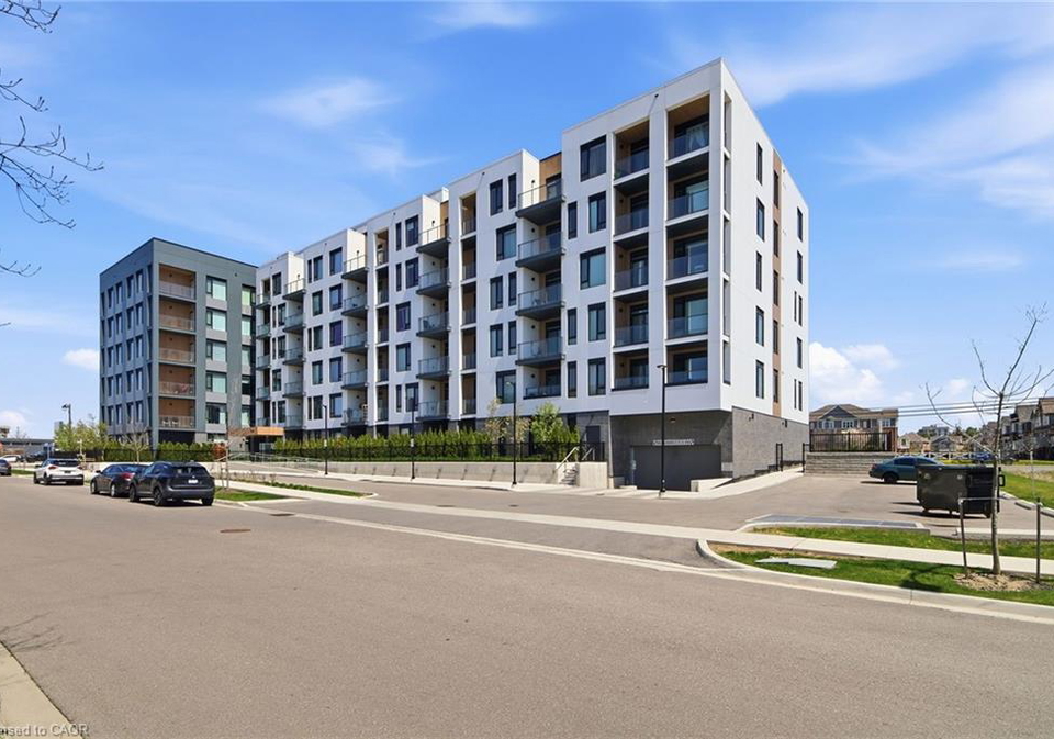 1440-clarriage-court-milton-ontario-40834385
