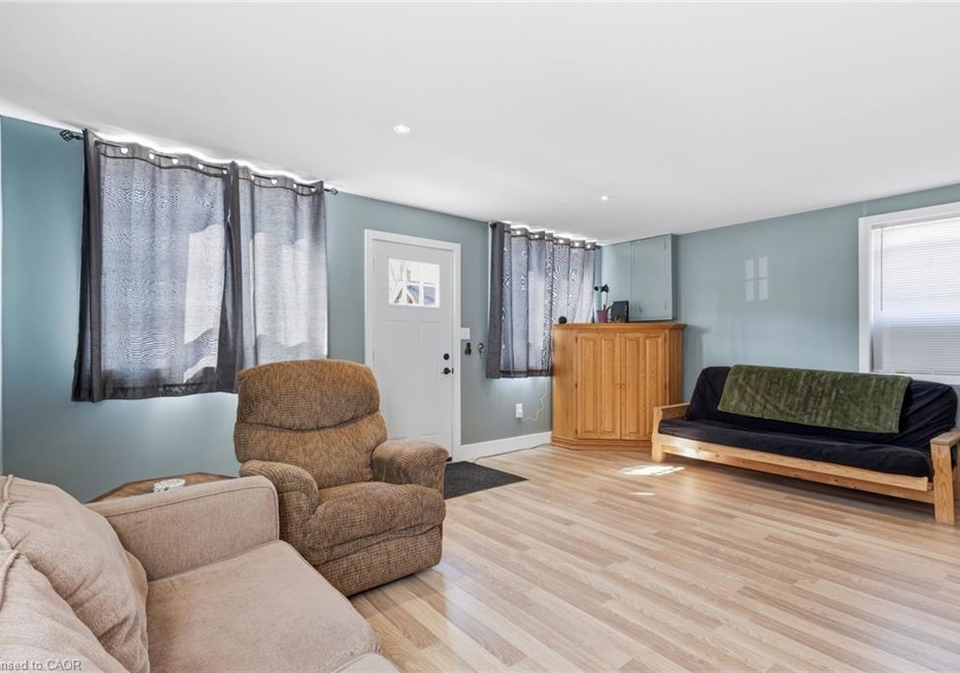 194-townline-street-st-williams-ontario-40834397