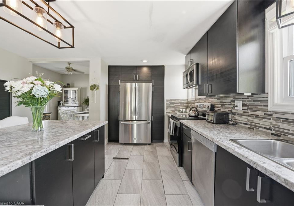 1497-county-line-norfolk-ontario-40834410