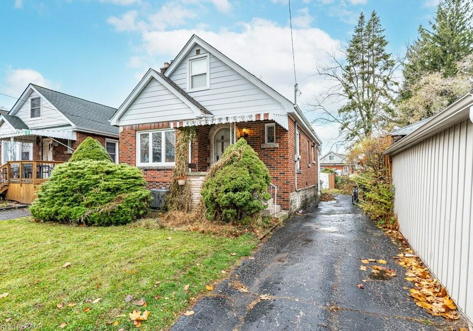 1-dorset-place-hamilton-ontario-40834416