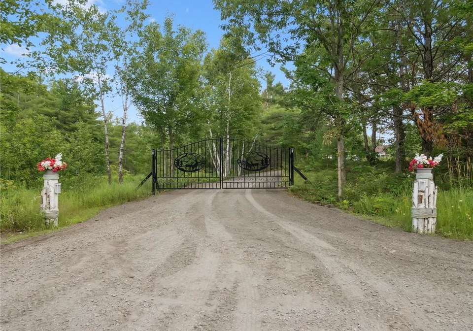 891-peninsula-road-gravenhurst-ontario-40834446