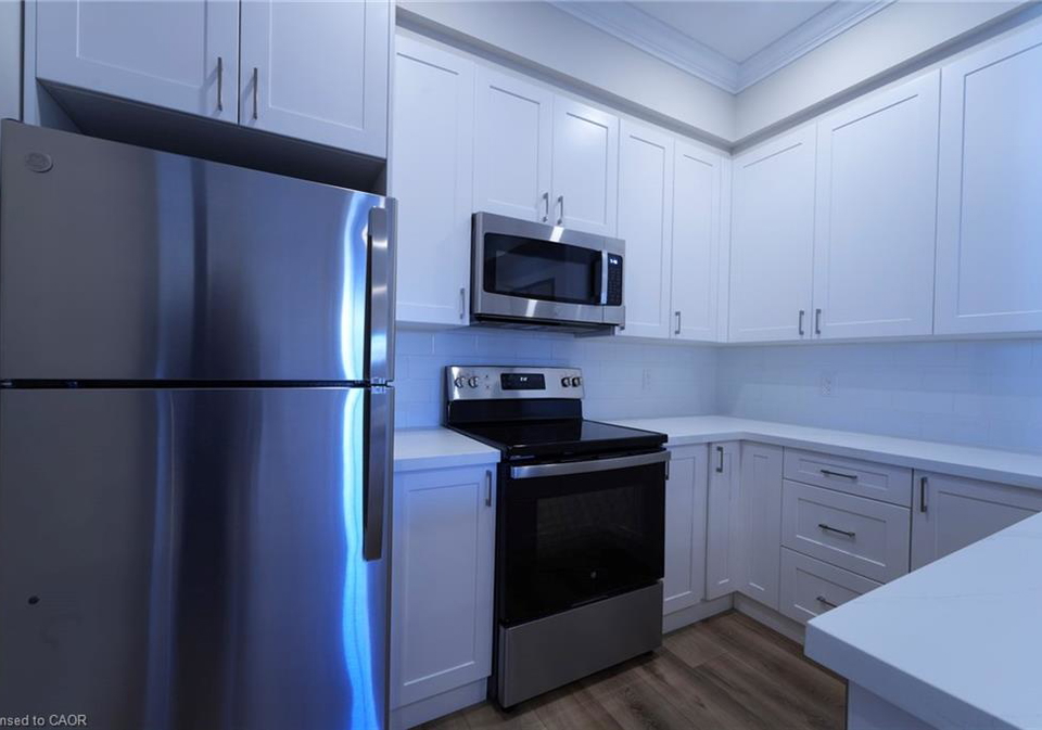100-charlton-avenue-w-hamilton-ontario-40834448