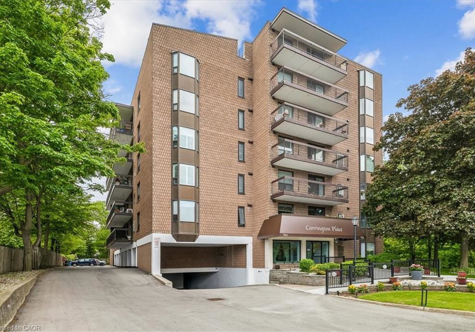 966-queenston-road-stoney-creek-ontario-40834492