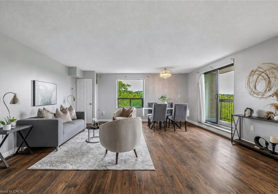 966-queenston-road-stoney-creek-ontario-40834492