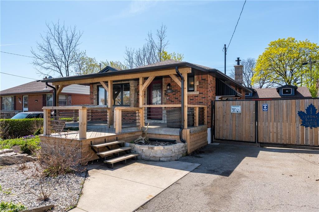 151-winchester-boulevard-hamilton-ontario-40834493