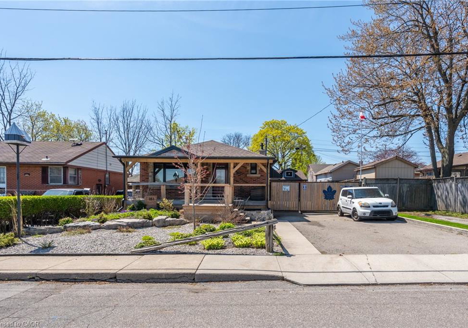 151-winchester-boulevard-hamilton-ontario-40834493