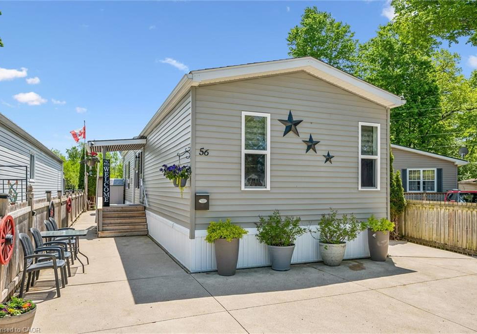 56-ash-avenue-puslinch-ontario-40834510