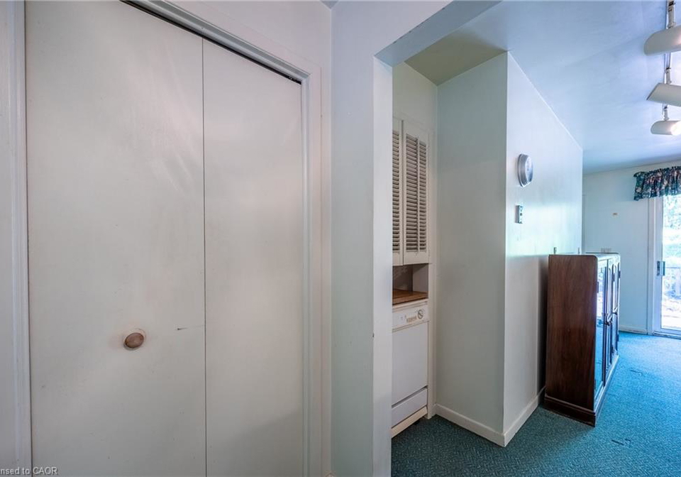 93-oakwood-avenue-simcoe-ontario-40834564