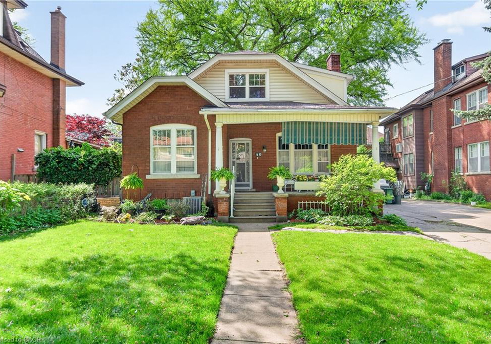 40-fairleigh-crescent-hamilton-ontario-40834568