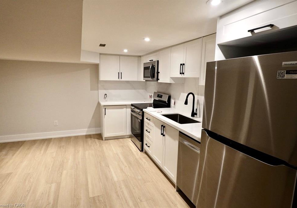 246-marlborough-street-unit-5-brantford-ontario-40834572