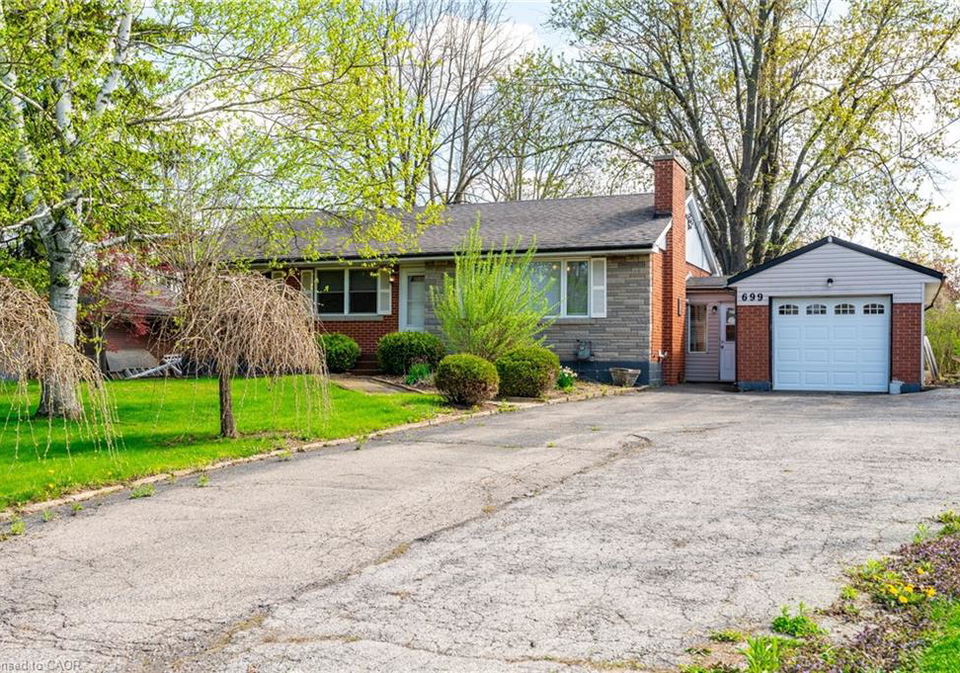 699-rymal-road-w-hamilton-ontario-40834597