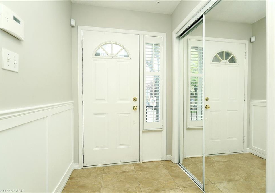 19-100-vineberg-drive-hamilton-ontario-40834644