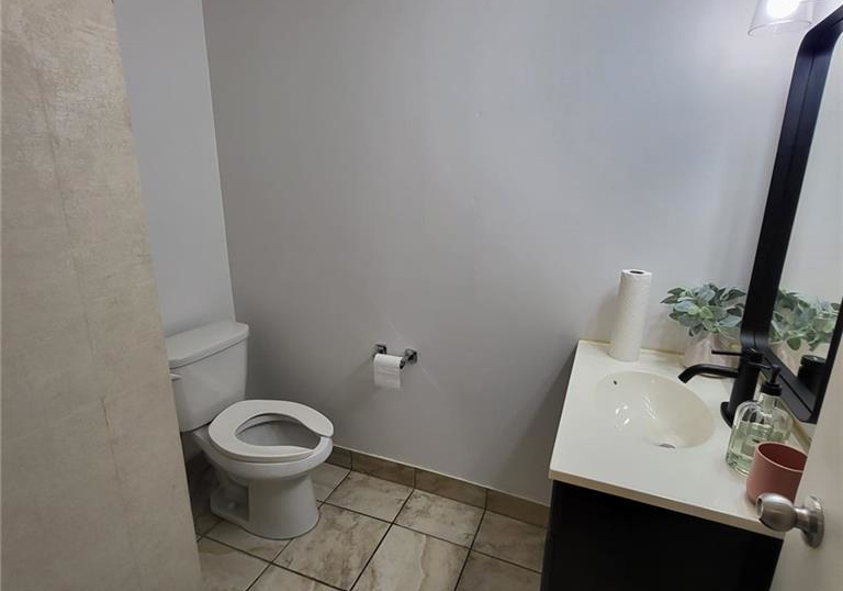 325-fairview-drive-brantford-ontario-40834677