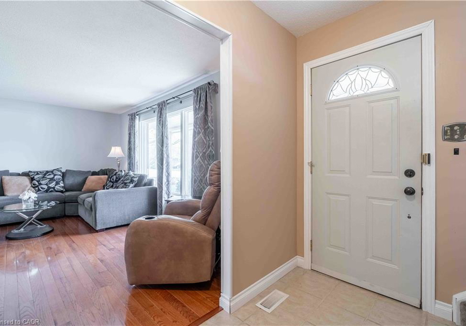 519-brigadoon-drive-hamilton-ontario-40834720