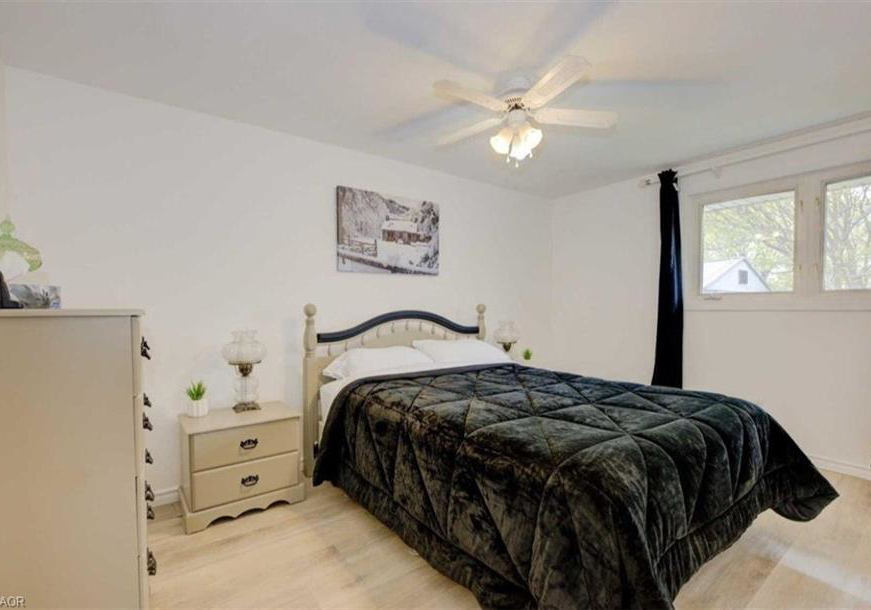 275-kingswood-drive-kitchener-ontario-40834761
