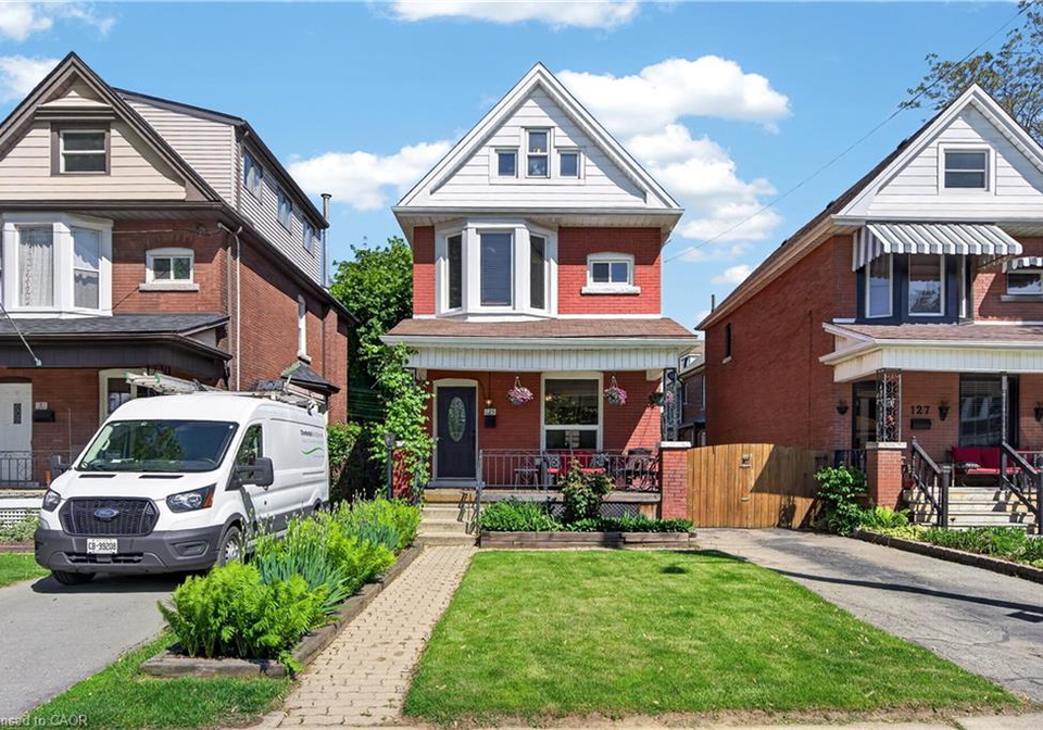 125-balsam-avenue-s-hamilton-ontario-40834764