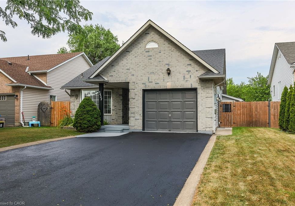 4432-dennis-avenue-beamsville-ontario-40834776