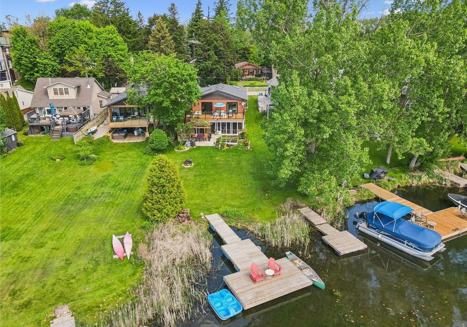 39-holly-trail-puslinch-ontario-40834790