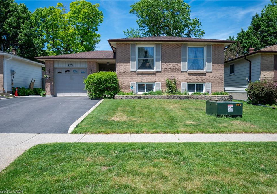 35-barnicke-drive-cambridge-ontario-40834792